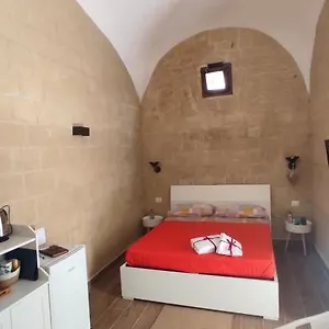 https://neapolis-home-naples.hotels-amalfi.com